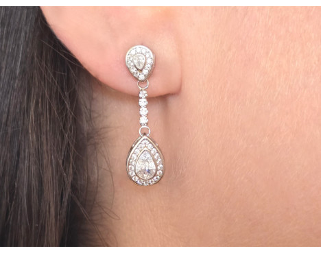 Pendientes largos lágrima de plata