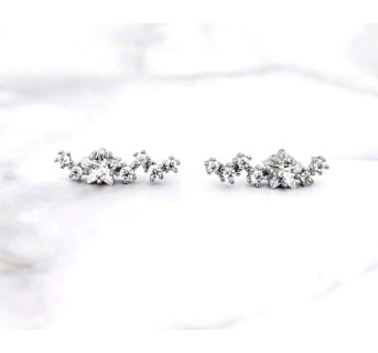 Pendientes trepadores estrellas