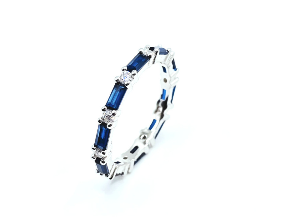 Anillo de circonitas color Zafiro plata Anillo de circonitas color Zafiro plata